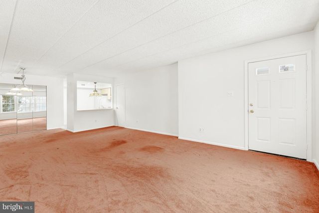 1303 VALLEY GLEN RD, Elkins Park, PA 19027