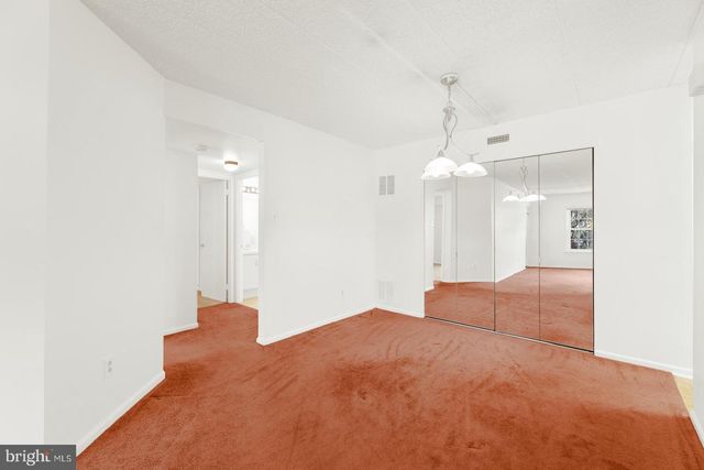 1303 VALLEY GLEN RD, Elkins Park, PA 19027