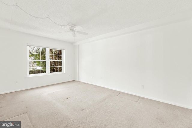 1303 VALLEY GLEN RD, Elkins Park, PA 19027