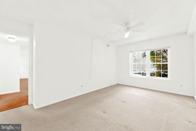 1303 VALLEY GLEN RD, Elkins Park, PA 19027