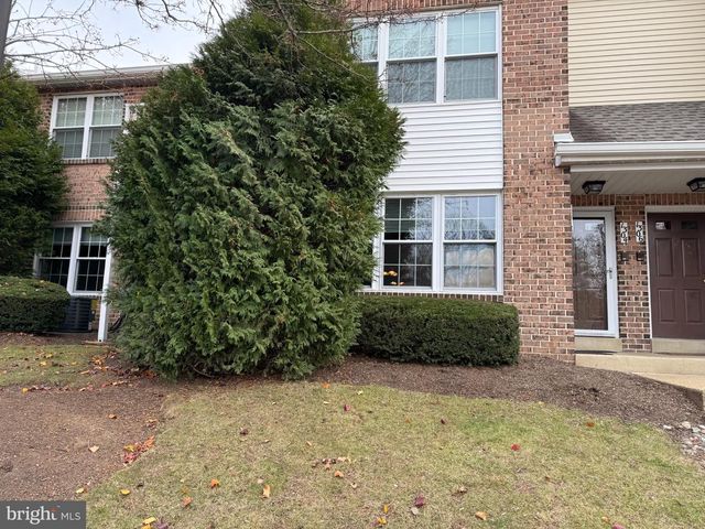 1303 VALLEY GLEN RD, Elkins Park, PA 19027