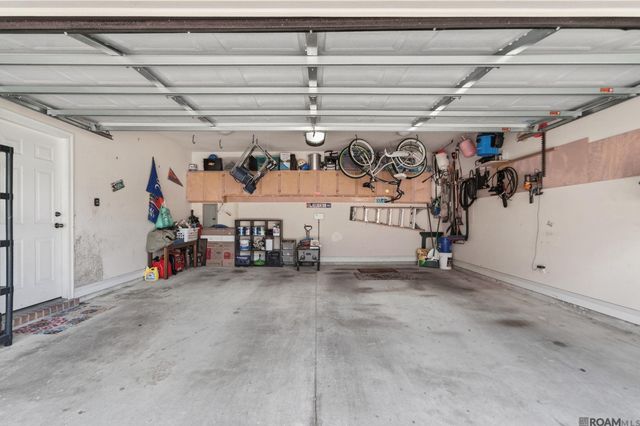 12484 Old Mill Dr, Geismar, LA 70734