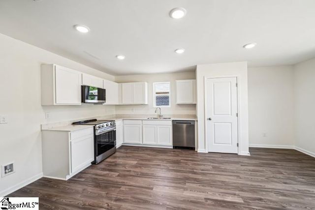 502 Sundown Drive, Spartanburg, SC 29301