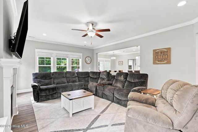 942 Greenbriar Drive, Vass, NC 28394