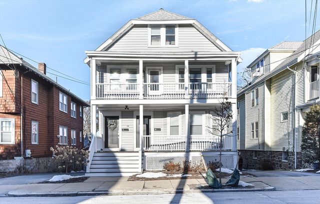 58 Metropolitan Ave 1, Boston, MA 02131