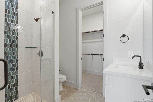 219 Hillside Park, San Antonio, TX 78253