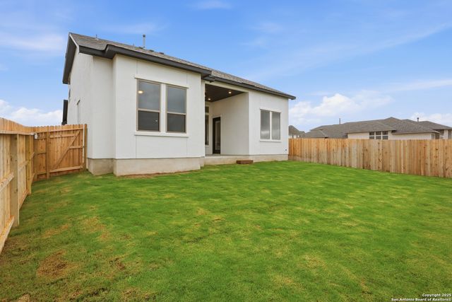 219 Hillside Park, San Antonio, TX 78253