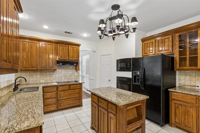 4904 Rockcreek Lane, Plano, TX 75024