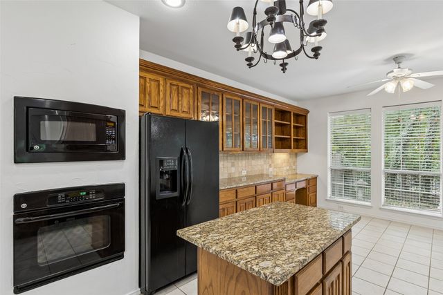 4904 Rockcreek Lane, Plano, TX 75024