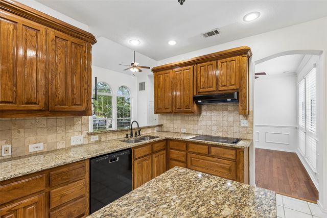 4904 Rockcreek Lane, Plano, TX 75024
