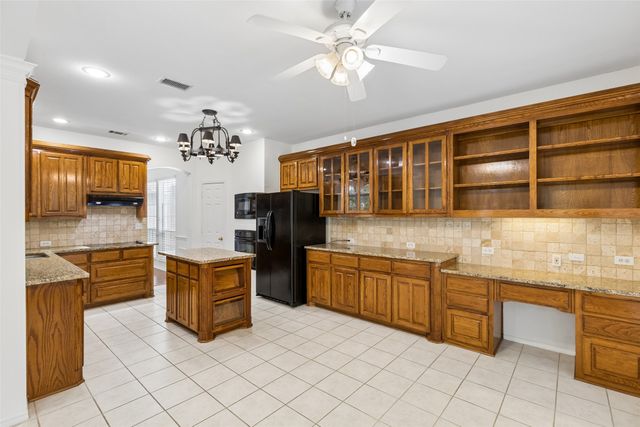 4904 Rockcreek Lane, Plano, TX 75024