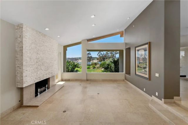 6533 Lago Lindo, Rancho Santa Fe, CA 92067