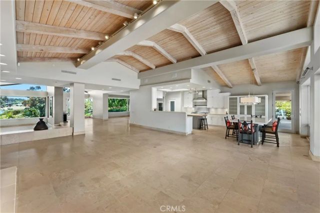 6533 Lago Lindo, Rancho Santa Fe, CA 92067
