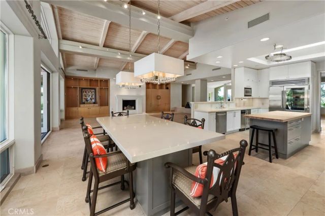 6533 Lago Lindo, Rancho Santa Fe, CA 92067