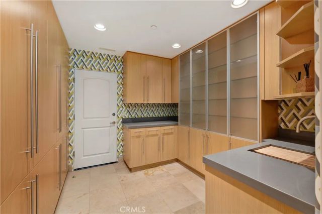6533 Lago Lindo, Rancho Santa Fe, CA 92067