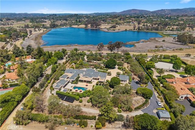 6533 Lago Lindo, Rancho Santa Fe, CA 92067