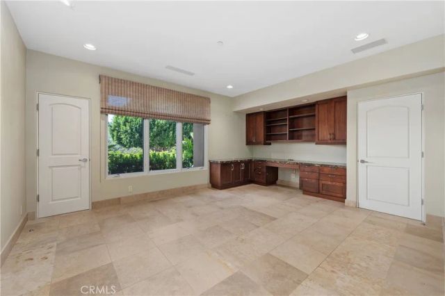 6533 Lago Lindo, Rancho Santa Fe, CA 92067