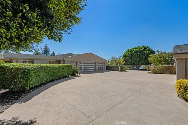 6533 Lago Lindo, Rancho Santa Fe, CA 92067
