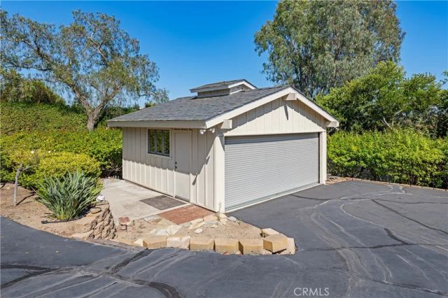 6533 Lago Lindo, Rancho Santa Fe, CA 92067