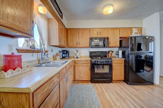 415 Irene Avenue, Moriarty, NM 87035
