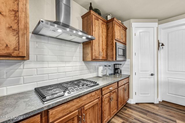 1806 Bella Casa Drive, Minden, NV 89423