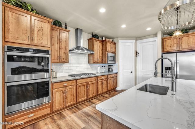 1806 Bella Casa Drive, Minden, NV 89423