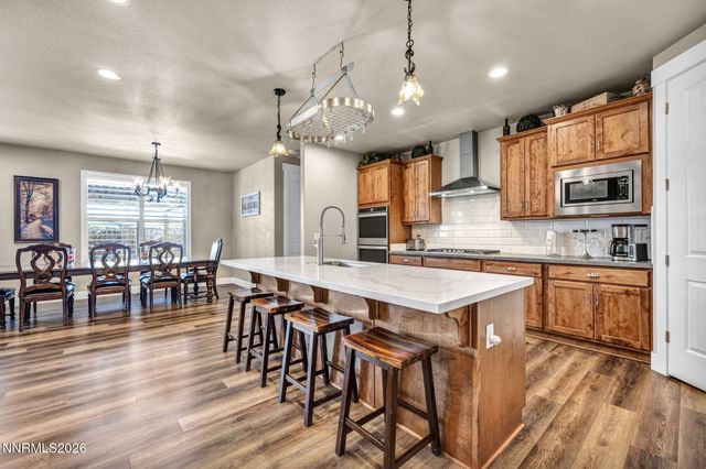 1806 Bella Casa Drive, Minden, NV 89423