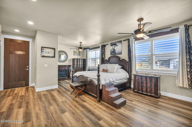 1806 Bella Casa Drive, Minden, NV 89423