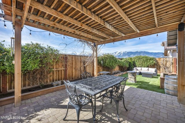 1806 Bella Casa Drive, Minden, NV 89423