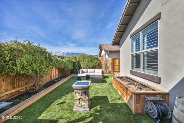 1806 Bella Casa Drive, Minden, NV 89423