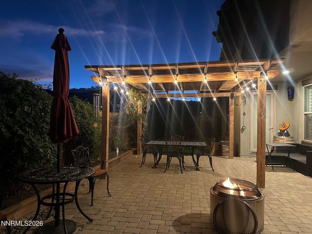 1806 Bella Casa Drive, Minden, NV 89423