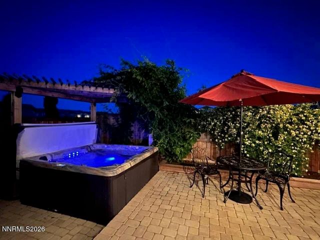 1806 Bella Casa Drive, Minden, NV 89423