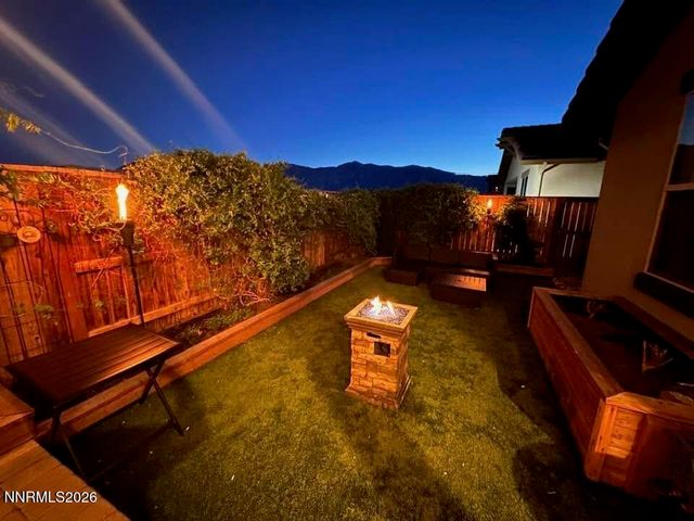 1806 Bella Casa Drive, Minden, NV 89423