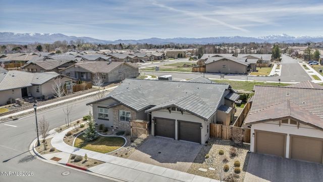 1806 Bella Casa Drive, Minden, NV 89423