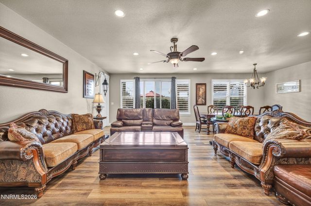 1806 Bella Casa Drive, Minden, NV 89423