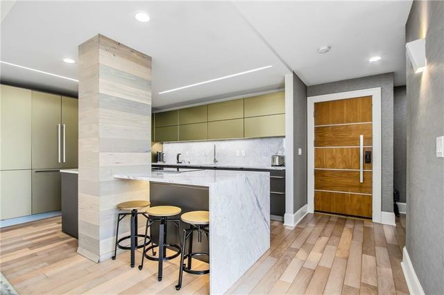 1280 W Peachtree Street NW 4003, Atlanta, GA 30309