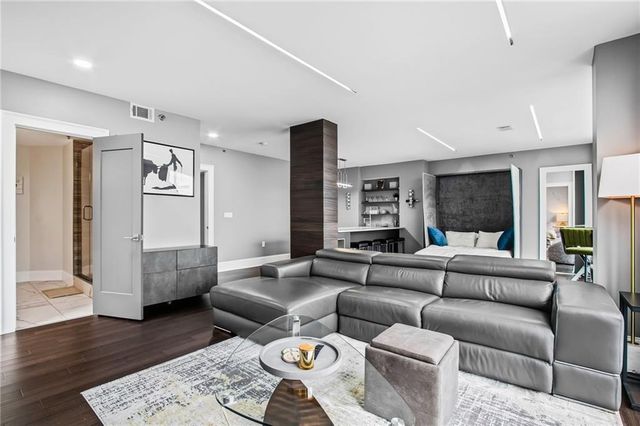 1280 W Peachtree Street NW 4003, Atlanta, GA 30309