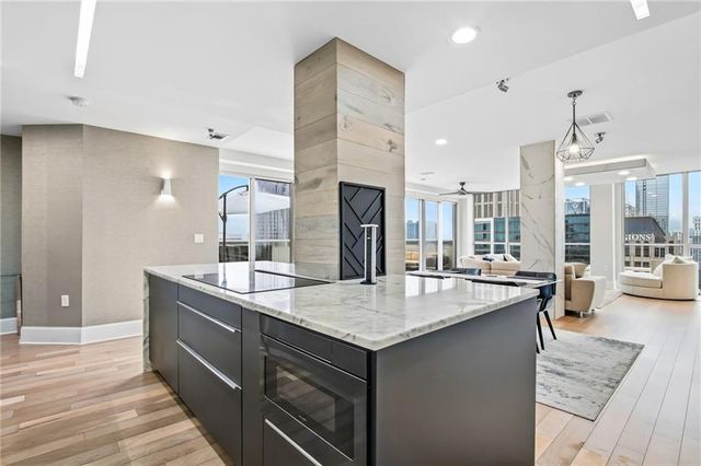 1280 W Peachtree Street NW 4003, Atlanta, GA 30309