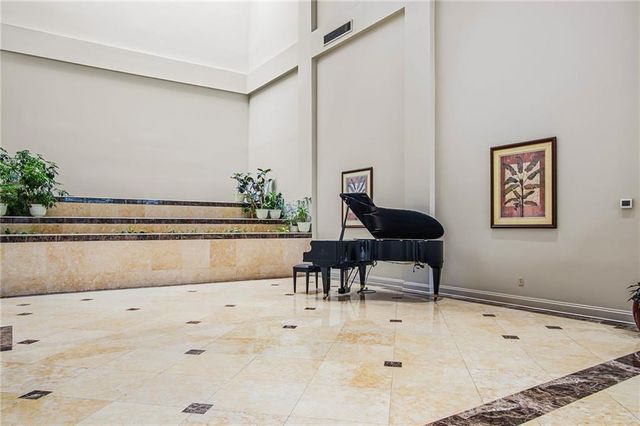 1280 W Peachtree Street NW 4003, Atlanta, GA 30309