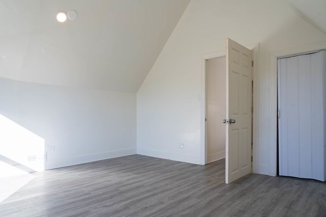 6843 S Carpenter Street, Chicago, IL 60621