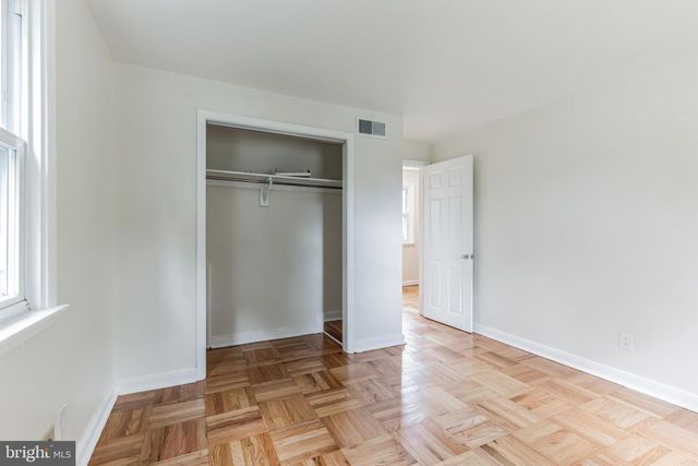 999 NETHERWOOD DR, Blue Bell, PA 19422