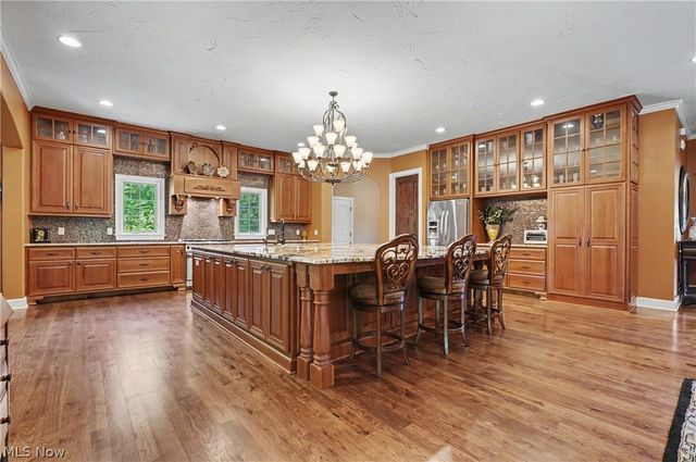 215 Brighton Lane, Peninsula, OH 44264
