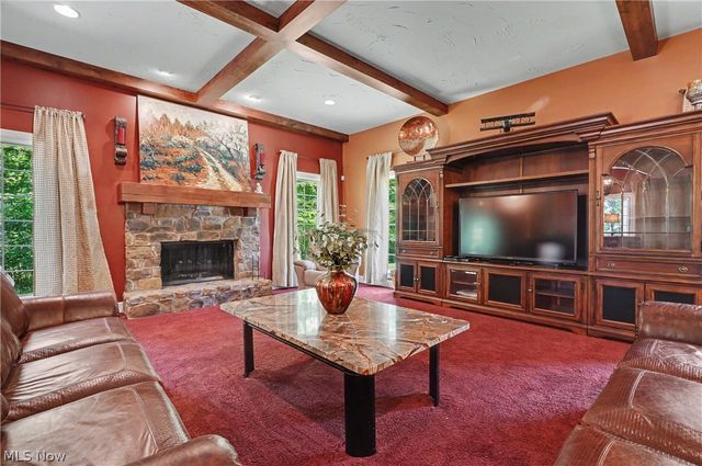 215 Brighton Lane, Peninsula, OH 44264