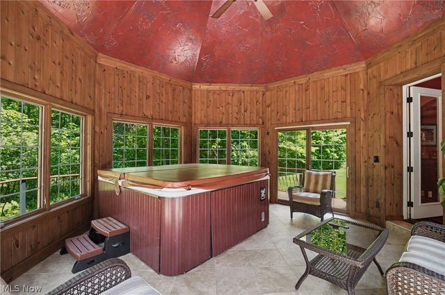 215 Brighton Lane, Peninsula, OH 44264
