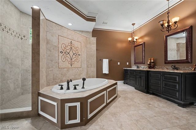 215 Brighton Lane, Peninsula, OH 44264