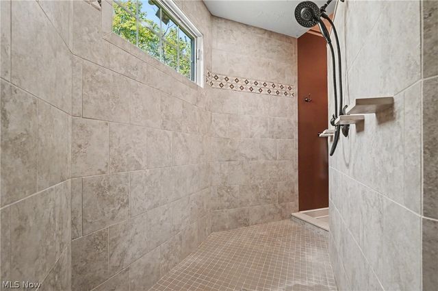 215 Brighton Lane, Peninsula, OH 44264