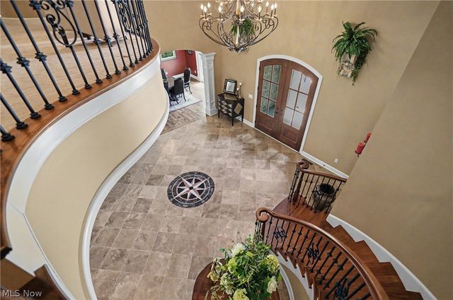 215 Brighton Lane, Peninsula, OH 44264