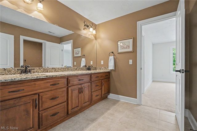 215 Brighton Lane, Peninsula, OH 44264