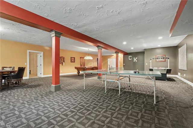 215 Brighton Lane, Peninsula, OH 44264