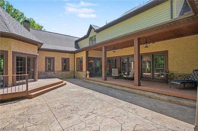 215 Brighton Lane, Peninsula, OH 44264